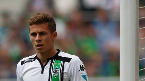 Borussia Moenchengladbach v FC Augsburg - Bundesliga