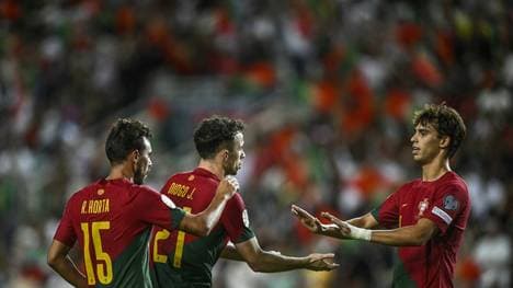 Joao Felix (r.) setzte den Schlusspunkt