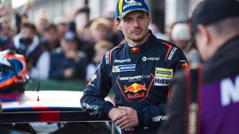 Verstappen ist auch mit Dach erfolgreich