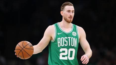 Los Angeles Lakers v Boston Celtics