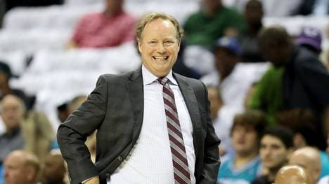 Milwaukee Bucks v Charlotte Hornets