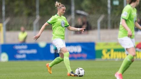 SC Freiburg v VfL Wolfsburg - Allianz Women's Bundesliga