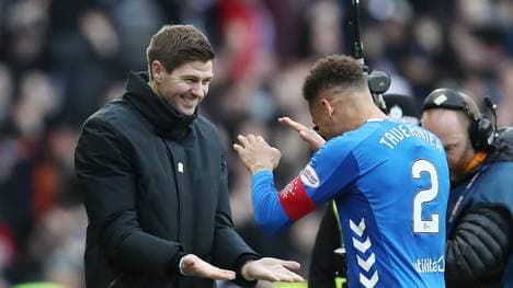 Steven Gerrard freut sich mit den Glasgow Rangers über einen verdienten Sieg im Old Firm