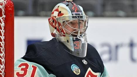 Philipp Grubauer im Tor von Seattle