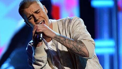 Justin Bieber musste in Cleveland in und außerhalb der Quicken Loans Arena einstecken
