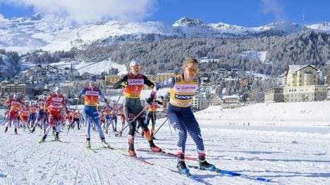 Rennen vor Traumkulisse: Carl (2.v.r.) im Engadin