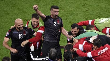 FBL-EURO-2016-MATCH25-ROU-ALB