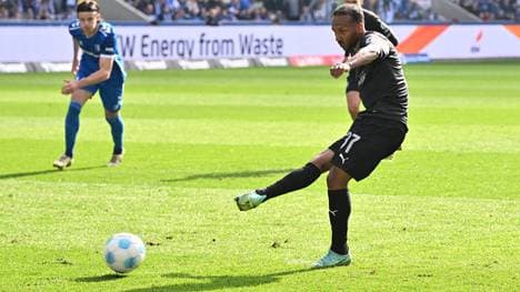 Julian Green verwandelte bislang drei Elfer für Fürth