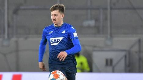 Angelo Stiller spielt seit Juli 2021 für Hoffenheim