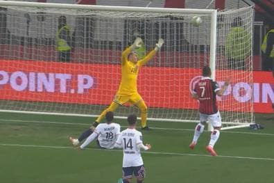 Dropkick in den Giebel! Hier verpatzt PSG die CL-Generalprobe