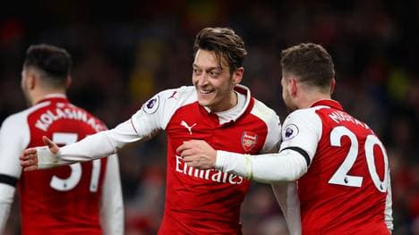 Arsenal v Huddersfield Town - Premier League