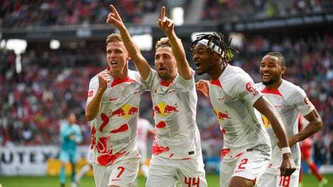 Leipzig feiert den Treffer von Kevin Kampl