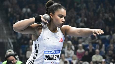Yemisi Ogunleye beim Wettkampf in Berlin