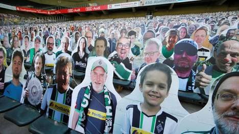 Mit den "Pappkameraden" konnten die Gladbacher Fans lokale Unternehmen während der Coronakrise unterstützen