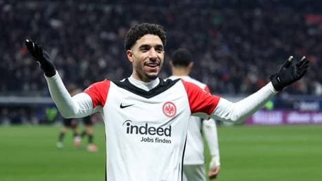 So emotional verabschiedete sich Omar Marmoush von Eintracht Frankfurt