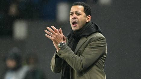Liam Rosenior trainiert Straßburg seit Sommer 2024