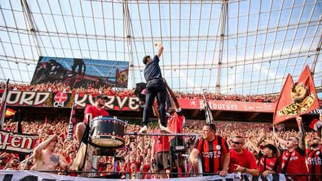 Xabi Alonso wurde nach seinem letzten Heimspiel als Leverkusen-Trainer von den Fans ekstatisch abgefeiert