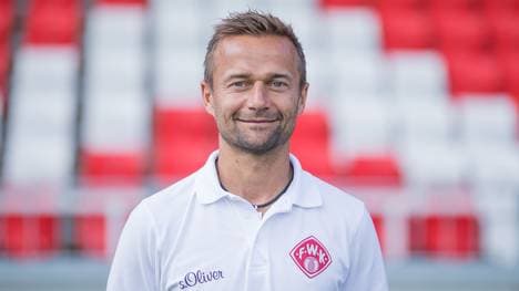 Schiele zu Würzburgs Chefcoach befördert