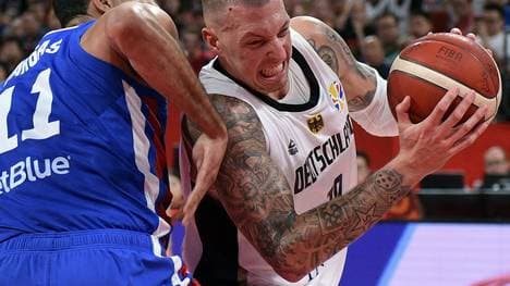 EM-Einsatz von Daniel Theis offen