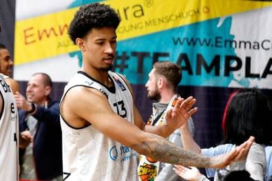 Würzburg Baskets holen George