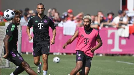 Kingsley Coman (von links), Leroy Sané und Serge Gnabry könnten bei den Bayern aussortiert werden.
