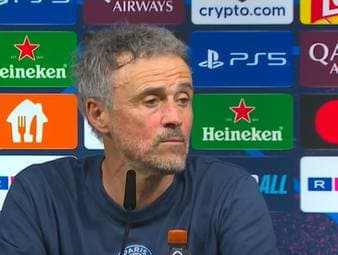 PSG-Trainer Luis Enrique wählt nach dem Finaltriumph in der Champions League bemerkenswerte Worte. Er entschuldigt sich bei einem seiner Spieler, weil er diesen ungerecht behandelt habe.