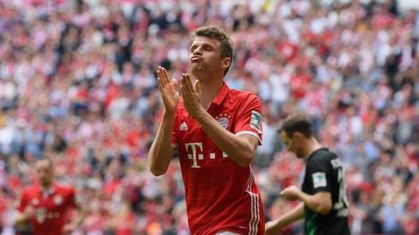 Bayern Muenchen v FC Augsburg - Bundesliga