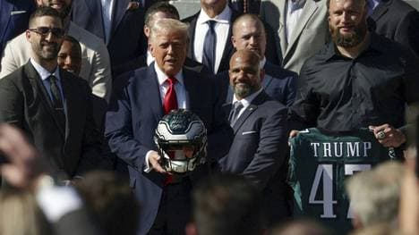 Trump empfängt die Eagles im Weißen Haus