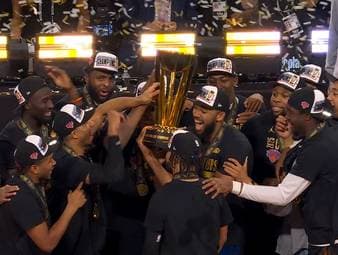 Die New York Knicks haben das Endspiel des NBA-Cups gewonnen und somit eine 52-jährige Durststrecke beendet.