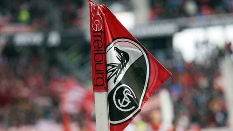 SC Freiburg versucht Ehepaar auf amüsante Weise zu helfen