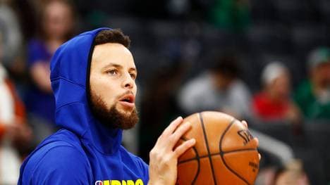Stephen Curry gibt sein Comeback