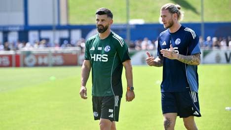 Muslic (l.) und Karius beim Trainingsauftakt
