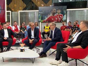 Der FC Bayern arbeitet an einer Vertragsverlängerung mit Harry Kane. Auch die Zukunft von Michael Olise ist beim FC Bayern ein heikles Thema.