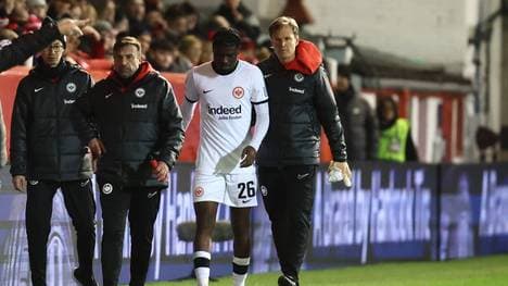 Eric Junior Dina Ebimbe wurde verletzt ausgewechselt