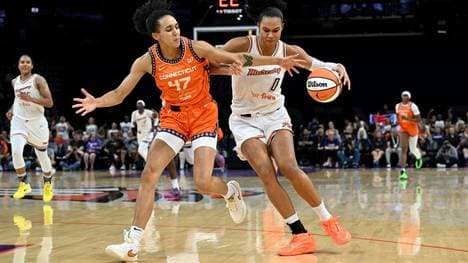 Gut aufgelegt: Satou Sabally (r.)