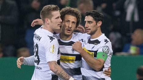 Borussia Moenchengladbach v VfB Stuttgart - DFB Cup