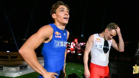 Warholm (r.) nach dem verlorenen Duell mit Duplantis 