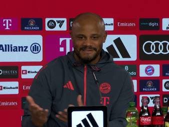 FCB-Trainer Vincent Kompany lobt die Mentalität von den jungen Spielern und zugleich seine Führungspersönlichkeiten. Dabei nimmt er immer wieder denselben Ex-Bayern-Star zum Vergleich. 