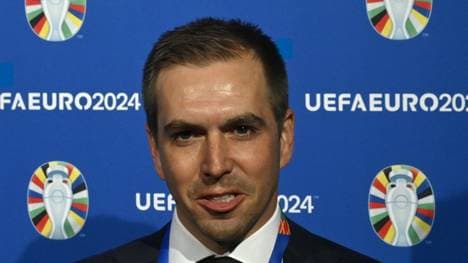 Lahm stellte beim Fußball-Quiz Fragen