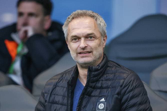 Bundestrainer hofft auf Bayern-Coup