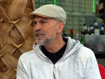 Im SPORT1-Doppelpass reagiert Markus Babbel sichtlich empört auf die Aussage eines Gastes und widerspricht ihm deutlich.