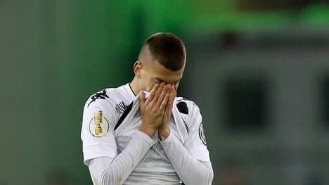 Borussia Moenchengladbach v Eintracht Frankfurt - DFB Cup Semi Final