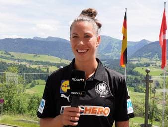 Die deutschen Handballerinnen konnten sich den Traum von Olympia erfüllen. Doch die erste Teilnahme seit 2008 soll nicht unter dem Slogan "Dabeisein ist alles" stehen. Die Mannschaft von Markus Gaugisch hat hohe Ziele. 