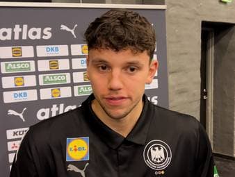 Marko Grgic spricht in einer Medienrunde darüber, wie er auf schlechte Phasen in einem Spiel reagiert.