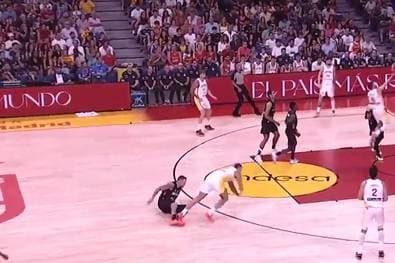 DBB-Star lässt Frust freien Lauf