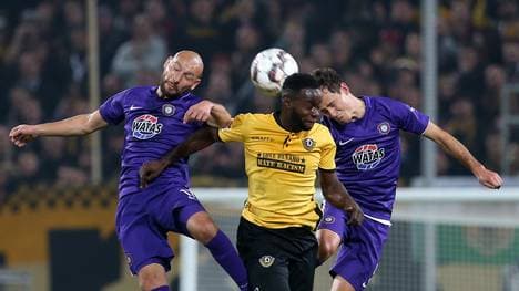 SG Dynamo Dresden v FC Erzgebirge Aue - Second Bundesliga