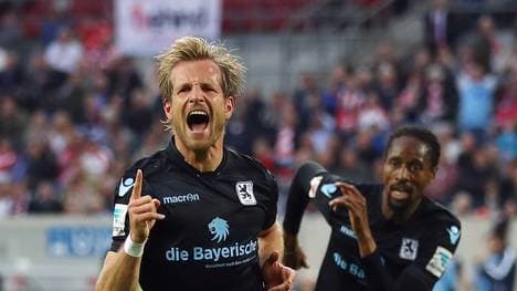 Fortuna Duesseldorf v TSV 1860 Muenchen - Second Bundesliga