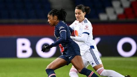 Dzsenifer Marozsan (r.) bekommt eine neue Trainerin