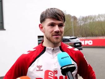 Der 1. FC Köln trifft am Wochenende auf den Nachbarn aus Leverkusen. Jan Thielmann blickt auf die Partie und verrät, welches Nachbarschaftsduell brisanter ist.