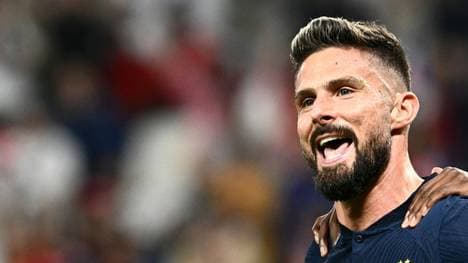 Olivier Giroud feiert seinen Doppelpack gegen Australien